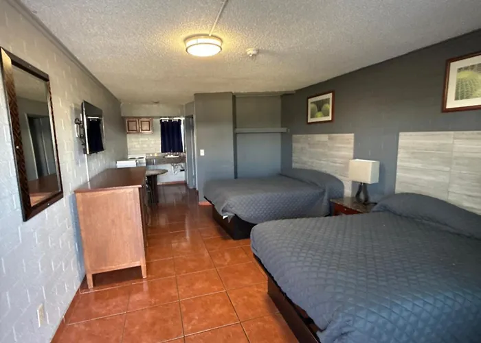 Hotel Rawls Near Phoenix Airport