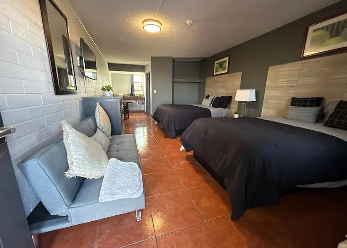 Hotel Rawls Near Phoenix Airport 3*