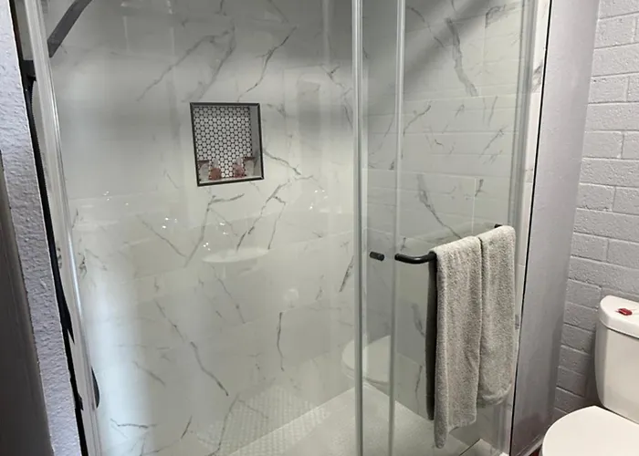 Hotel Rawls Near Phoenix Airport